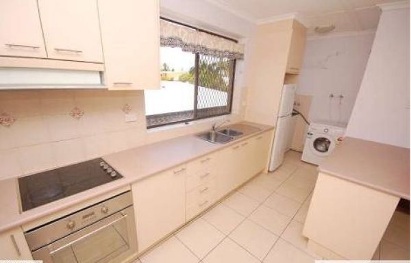 1 Bedroom Unit Semi Furnished