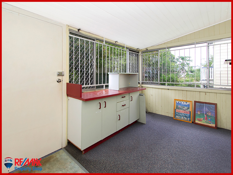 10 Second Avenue Sandgate Queensland House for Sale RE/MAX Australia