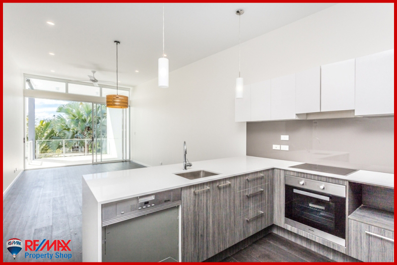 8/30 Second Avenue Sandgate Queensland Unit for Sale RE/MAX Australia