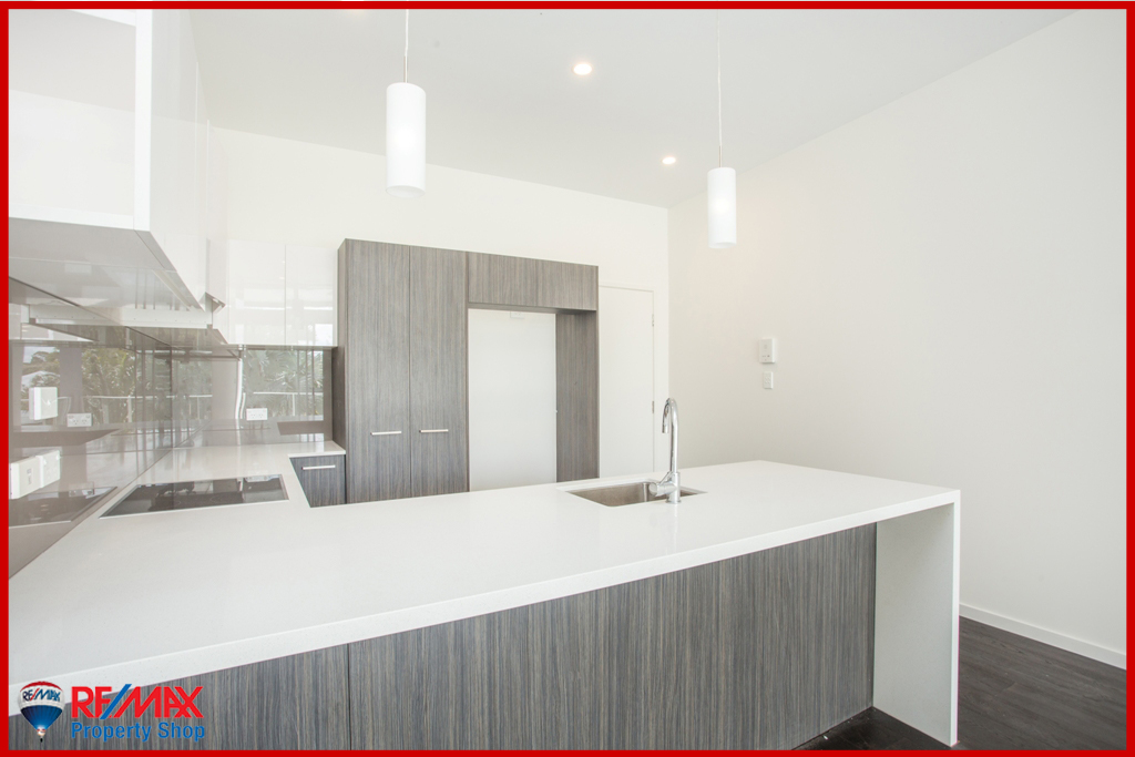 8/30 Second Avenue Sandgate Queensland Unit for Sale RE/MAX Australia