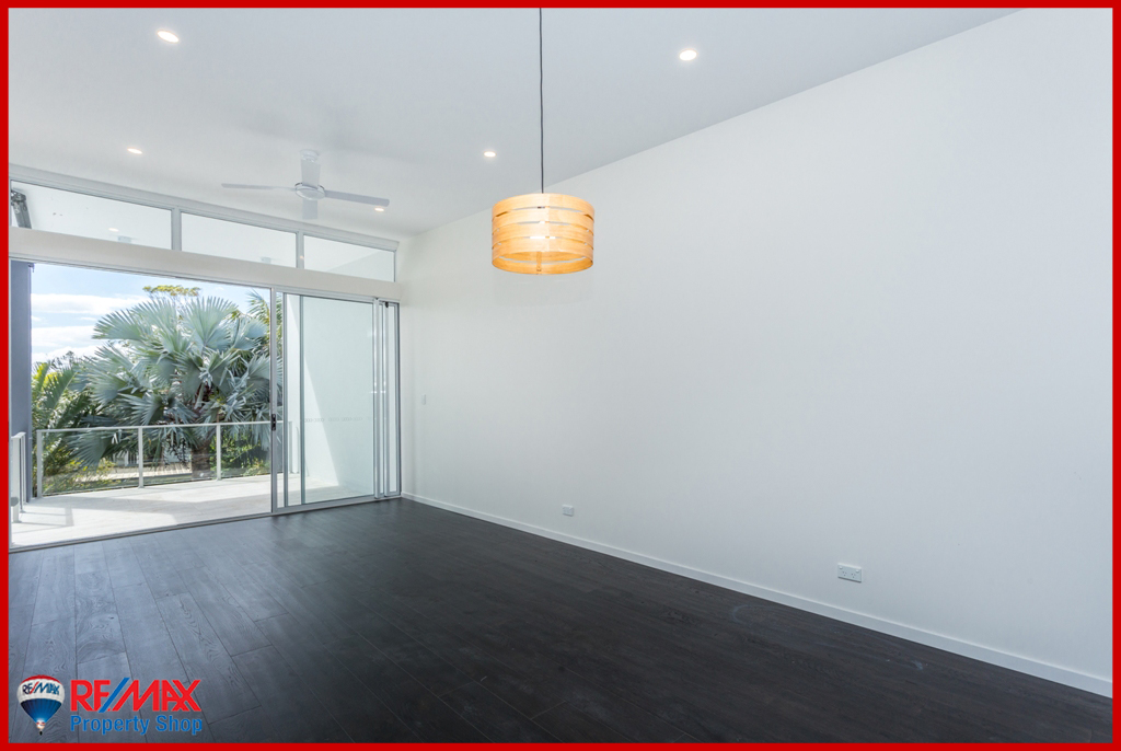 8/30 Second Avenue Sandgate Queensland Unit for Sale RE/MAX Australia
