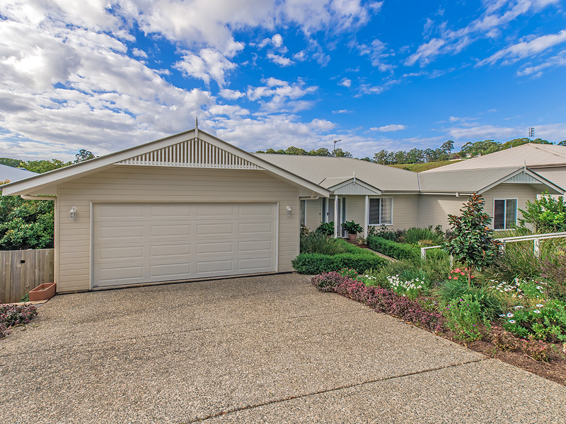 9 Bourne Crescent Woombye Queensland House for Sale RE/MAX Australia