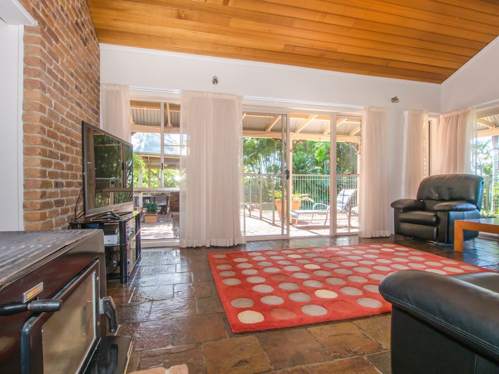 28 Thompson Road Dulong Queensland House for Sale RE/MAX Australia