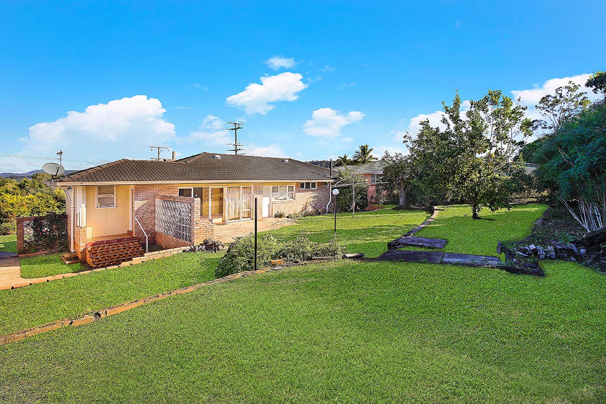 128 NambourMapleton Road Nambour Queensland House for Sale RE/MAX