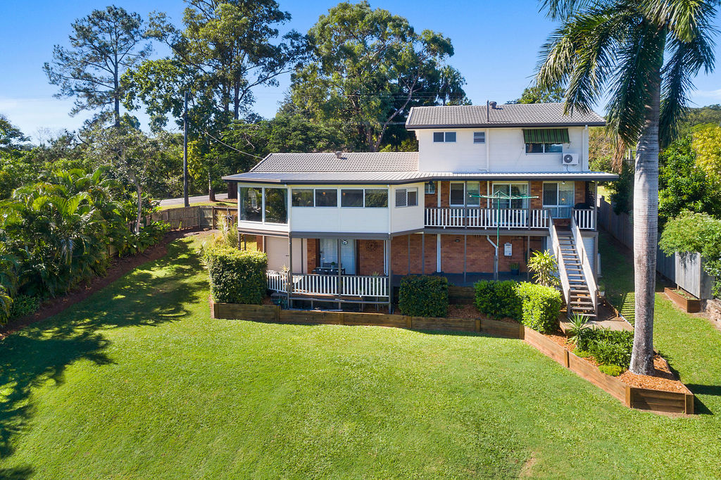 32 Pine Grove Road Woombye Queensland House for Sale RE/MAX Australia