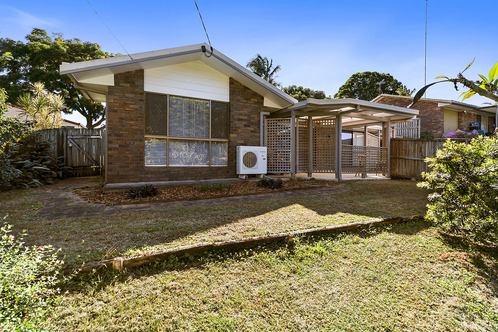 7 Pease Blossom Street Coes Creek Queensland House for Sale RE/MAX