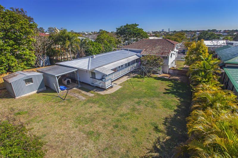 77 Ferndale St Annerley Queensland House for Sale RE/MAX Australia