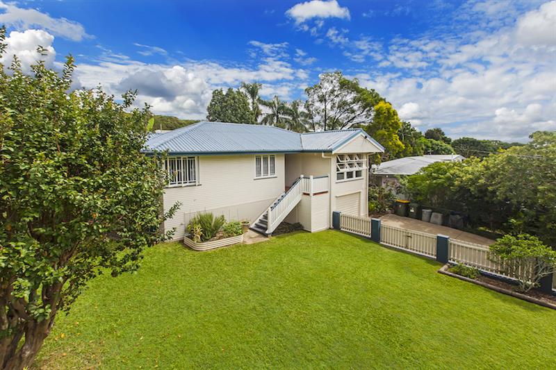 37 Cropthorne St Tarragindi Queensland House for Sale RE/MAX Australia