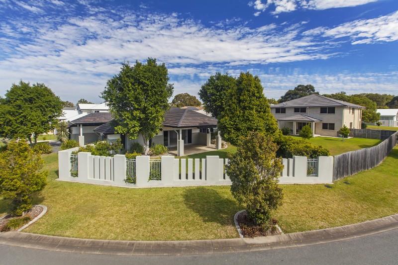 40 Gumdale St Wakerley Queensland House for Sale RE/MAX Australia