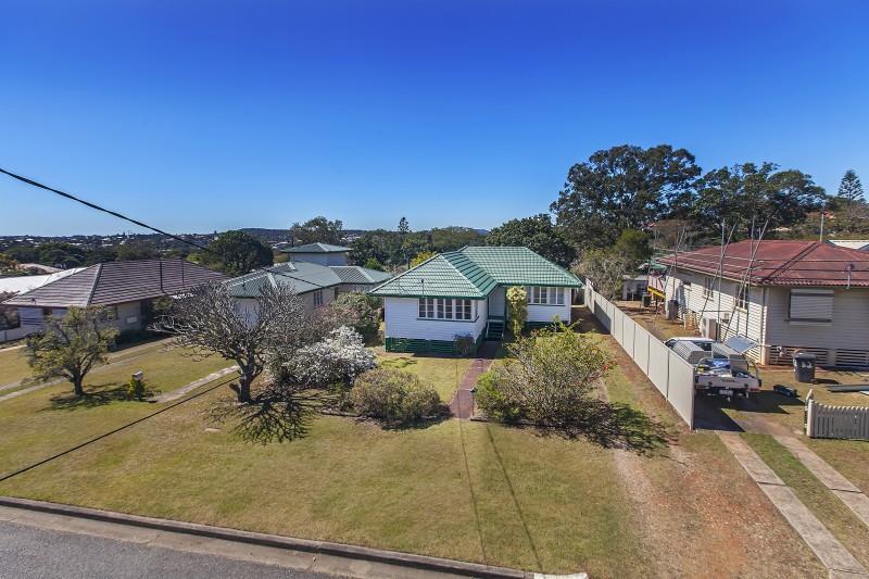 80 Lutzow St Tarragindi Queensland House for Sale RE/MAX Australia