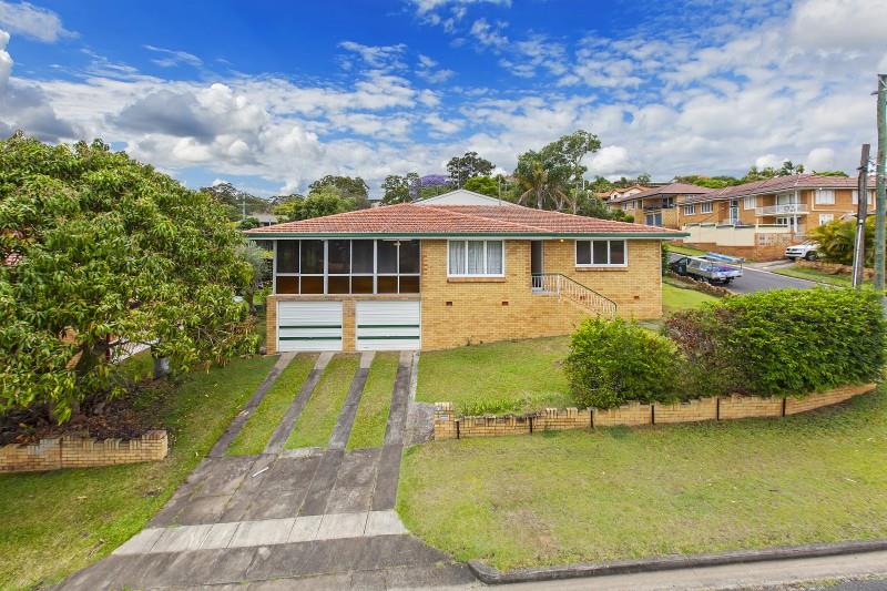 4 Mcguire St Tarragindi Queensland House for Sale RE/MAX Australia