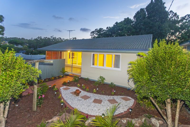 13 Bilsand St Tarragindi Queensland House for Sale RE/MAX Australia