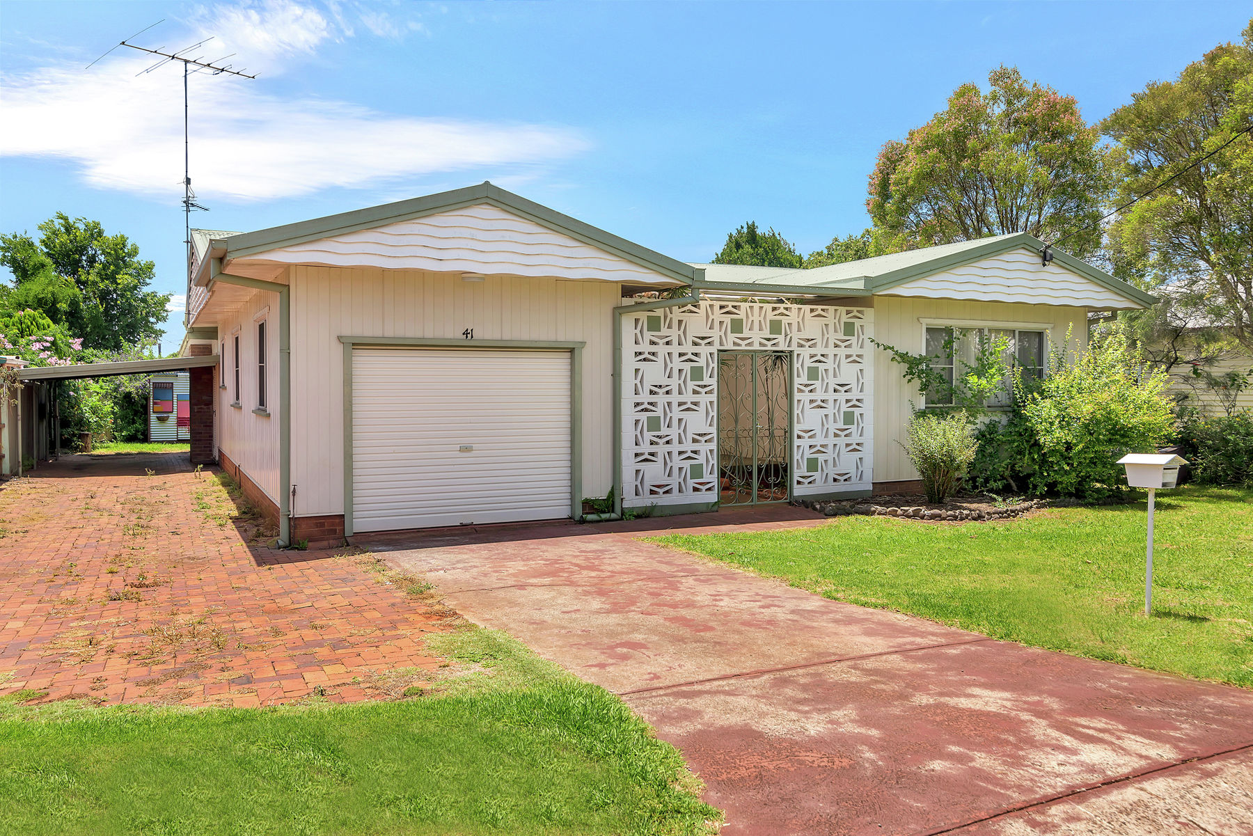 41 Butt Street Harristown Queensland House for Sale RE/MAX Australia