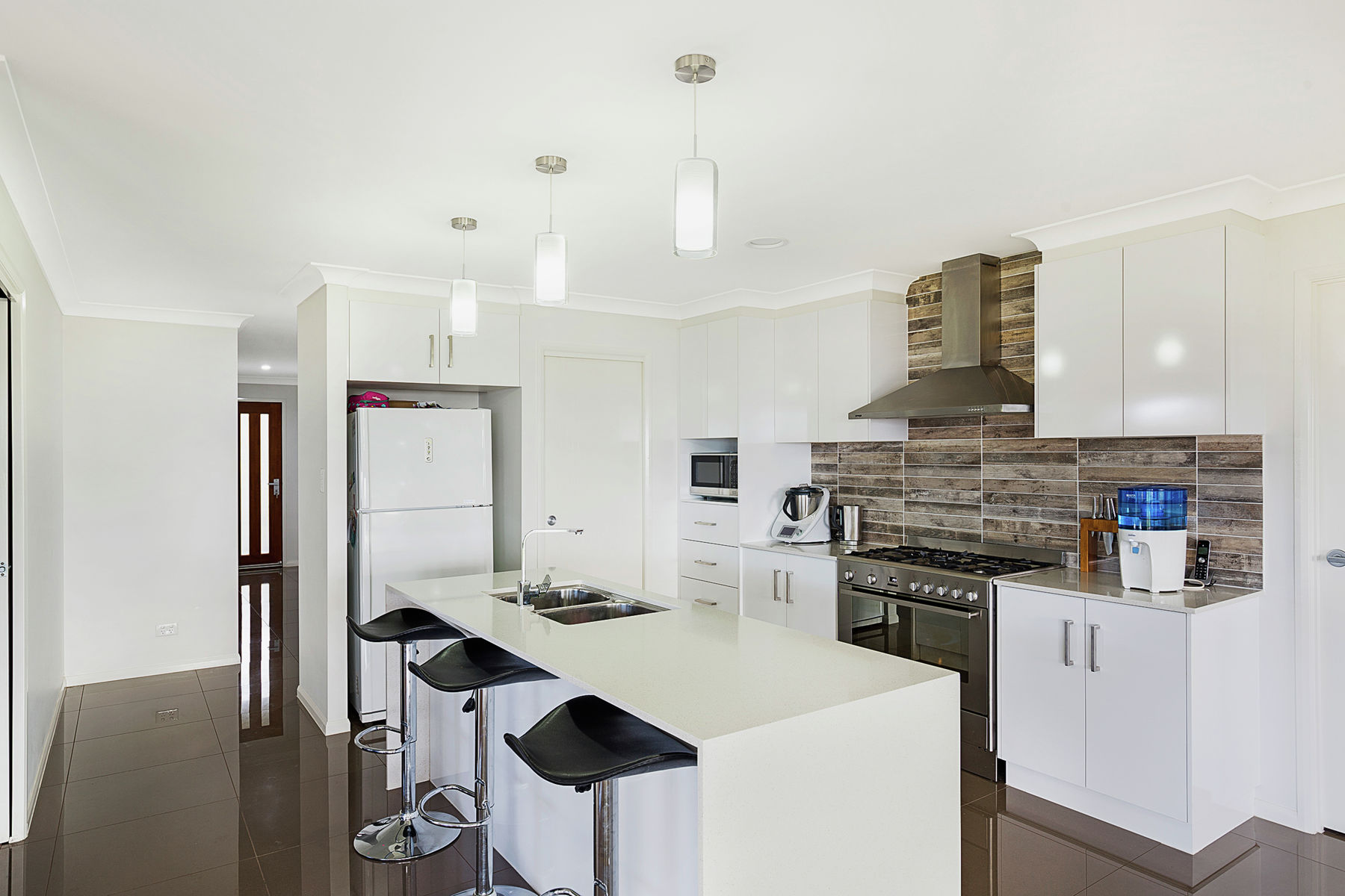 25 Kennard Street Westbrook Queensland House for Sale RE/MAX Australia