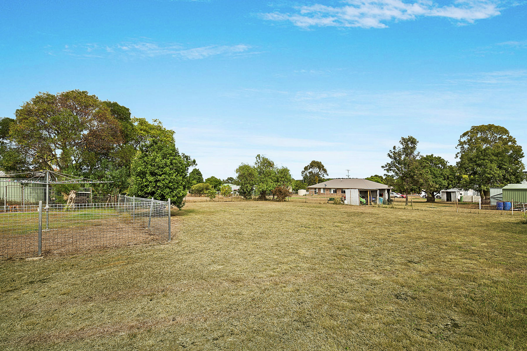 Goombungee For Sale at David Kane blog