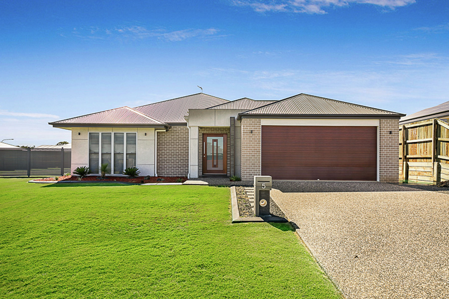 5 Hartland Street Westbrook Queensland House for Sale RE/MAX Australia