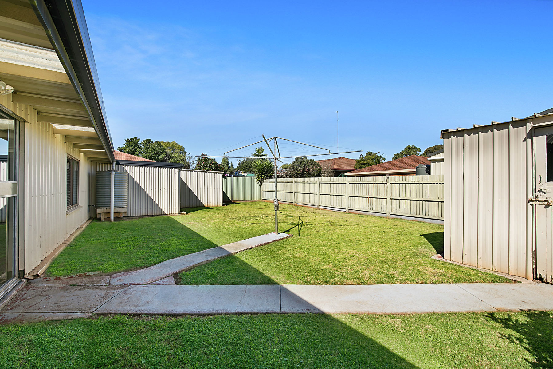 90 Hursley Road Newtown Queensland House for Sale RE/MAX Australia