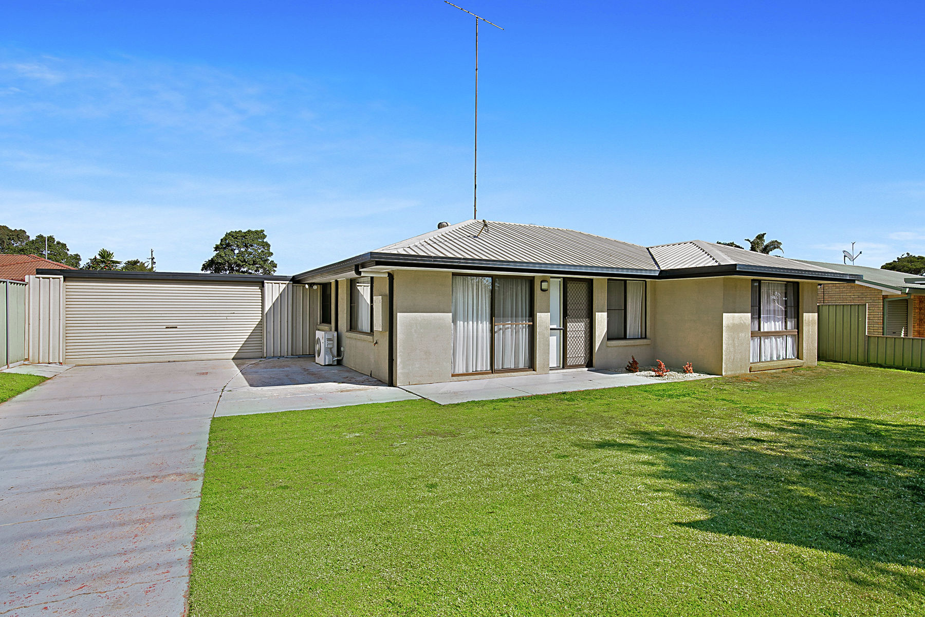90 Hursley Road Newtown Queensland House for Sale RE/MAX Australia