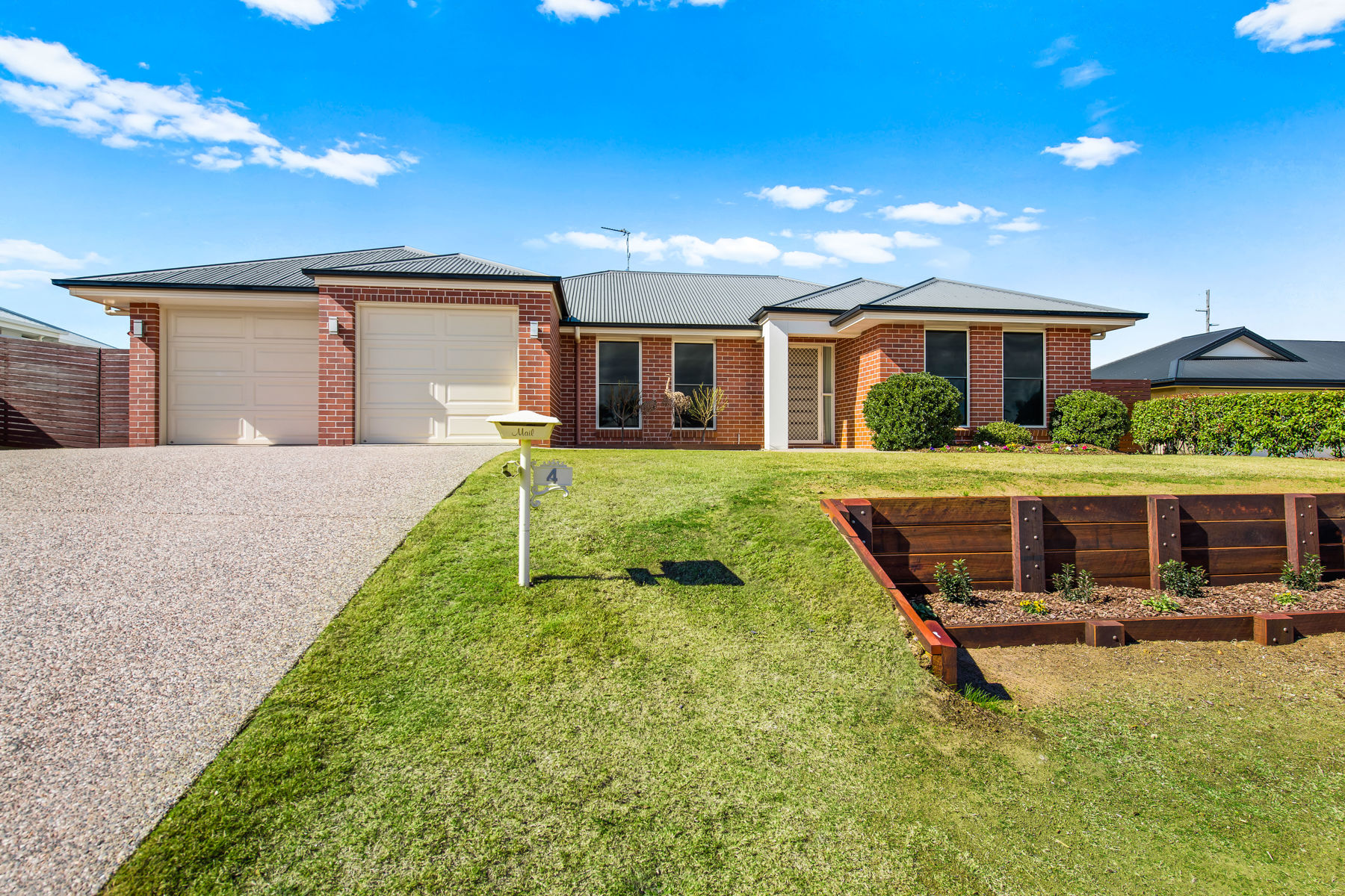 4 Ashford Drive Wyreema Queensland House for Sale RE/MAX Australia