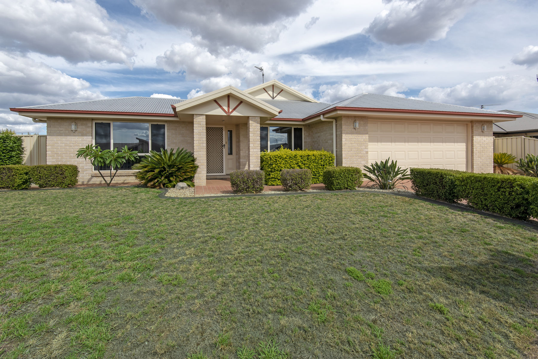 26 Wellington Street Wyreema Queensland House for Sale RE/MAX Australia