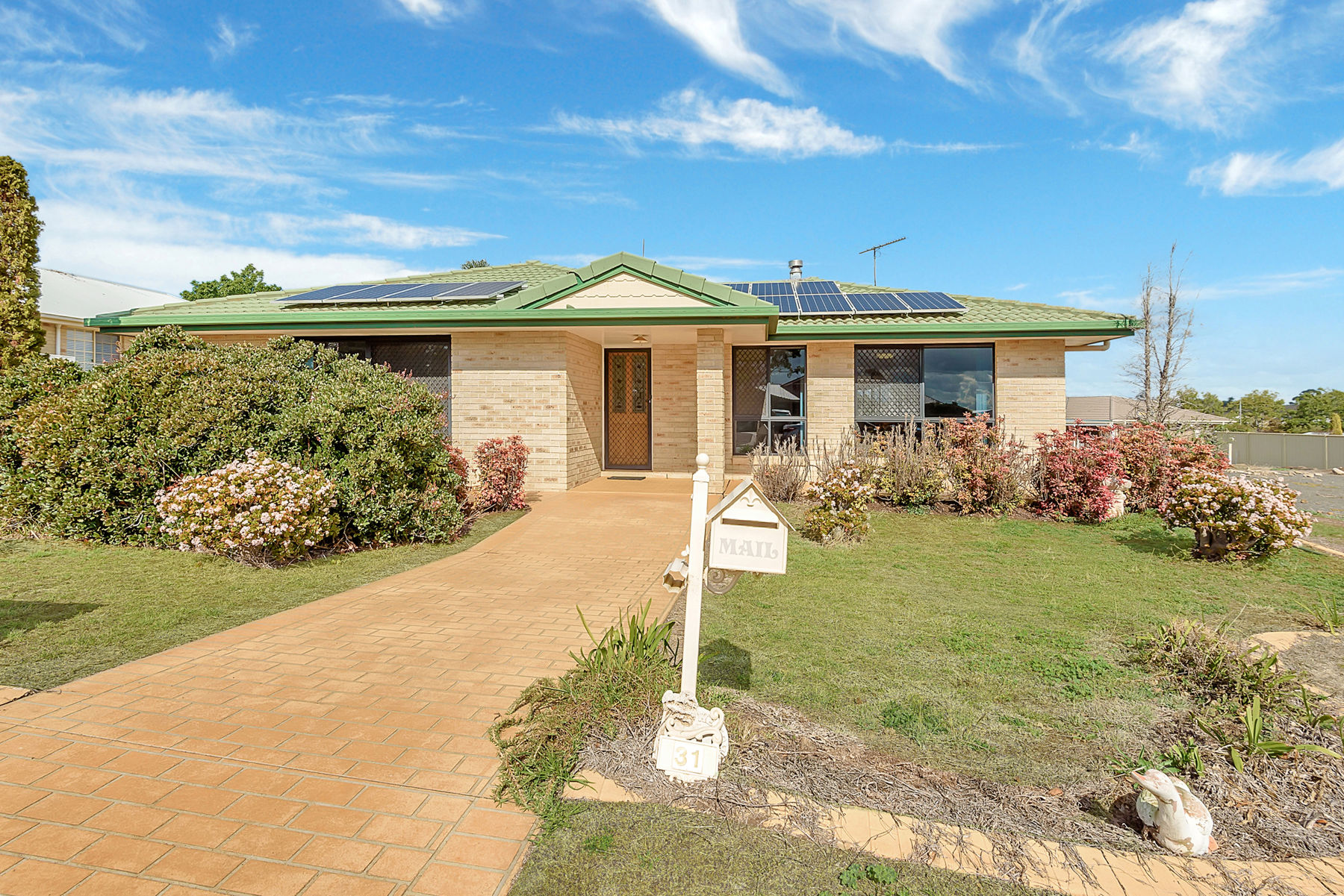 31 Westfield Drive Westbrook Queensland House for Sale RE/MAX Australia