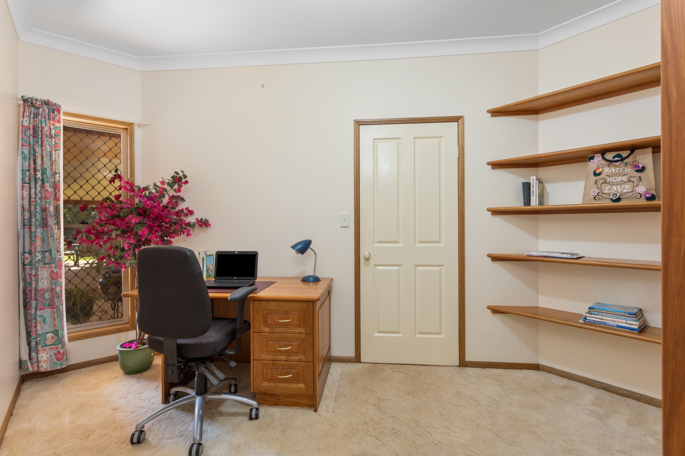 3 Stanley Parade Highfields Queensland AcreageSemirural for Sale RE