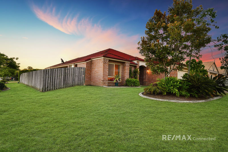 17 Whitfield Crescent, North Lakes North Lakes Queensland House for