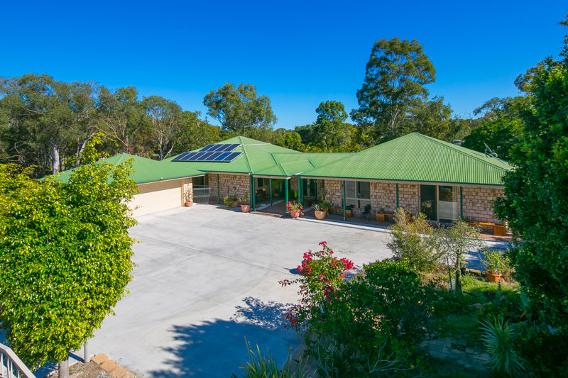 21 Thornton Drive Thornlands Queensland House for Sale RE/MAX Australia