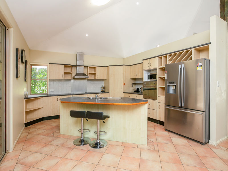 21 Thornton Drive Thornlands Queensland House for Sale RE/MAX Australia