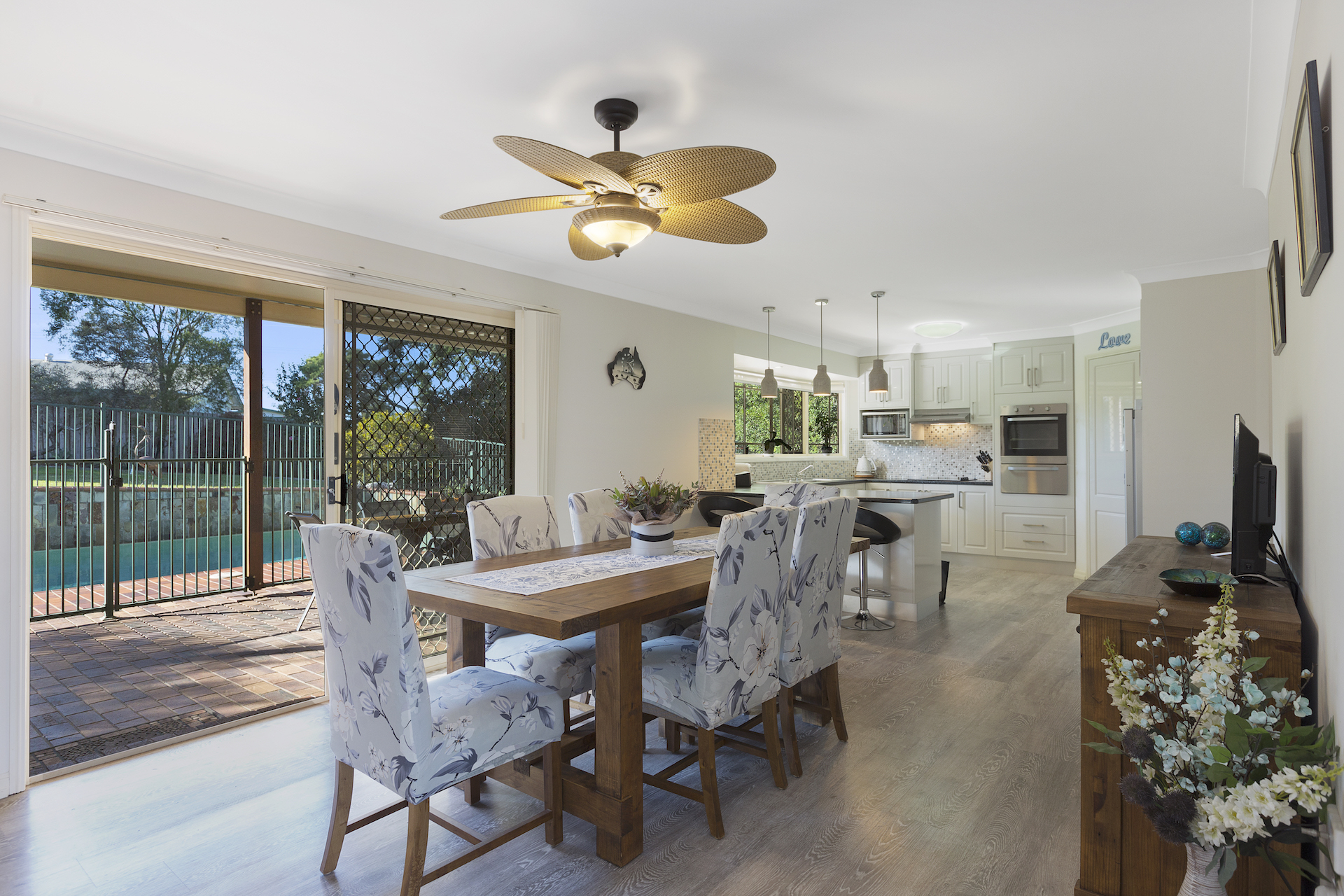 RE/MAX Platinum > Home