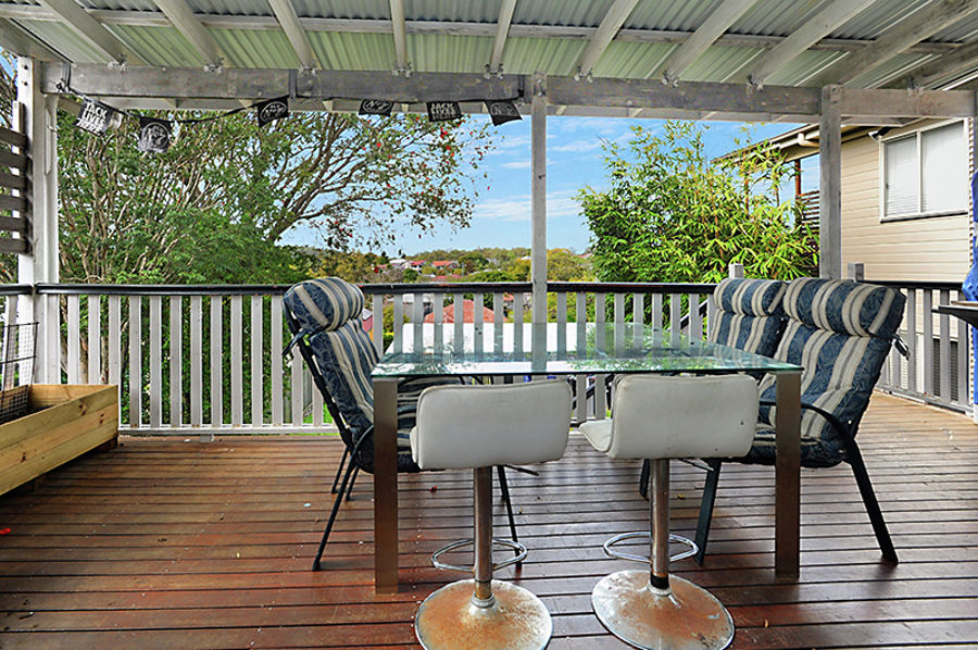 276 Ekibin Road East Tarragindi Queensland House for Sale RE/MAX