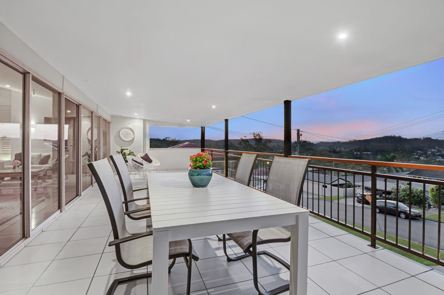 9 Kneale Street Holland Park West Queensland House for Sale RE/MAX