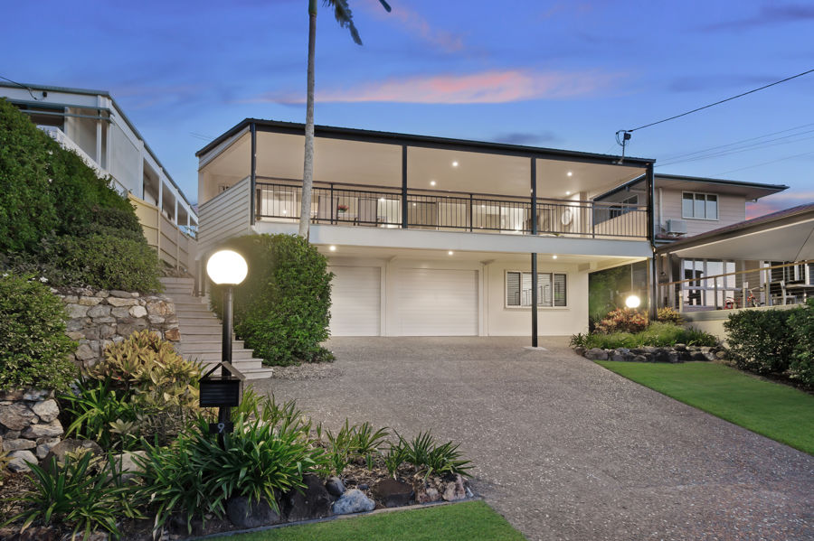 9 Kneale Street Holland Park West Queensland House for Sale RE/MAX