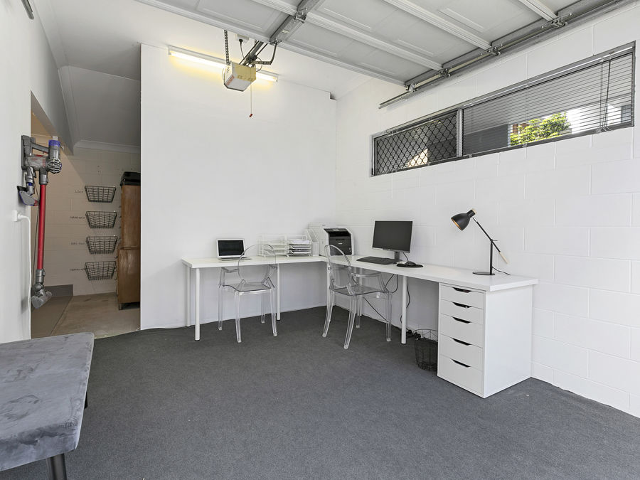 1/74 Alpha Street Taringa Queensland Townhouse for Sale RE/MAX Australia