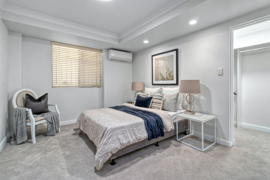 6 Kneale St Holland Park West Queensland House for Sale RE/MAX Australia