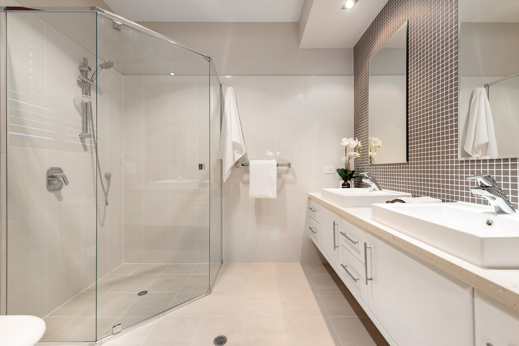 66 Eva Street Coorparoo Queensland House for Sale RE/MAX Australia