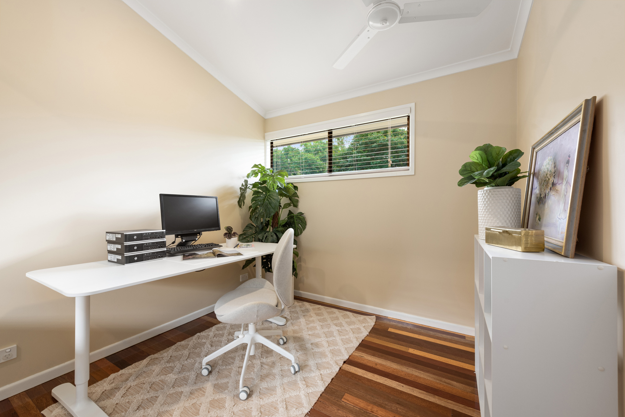 10 Agate Street Camp Hill Queensland House for Sale RE/MAX Australia