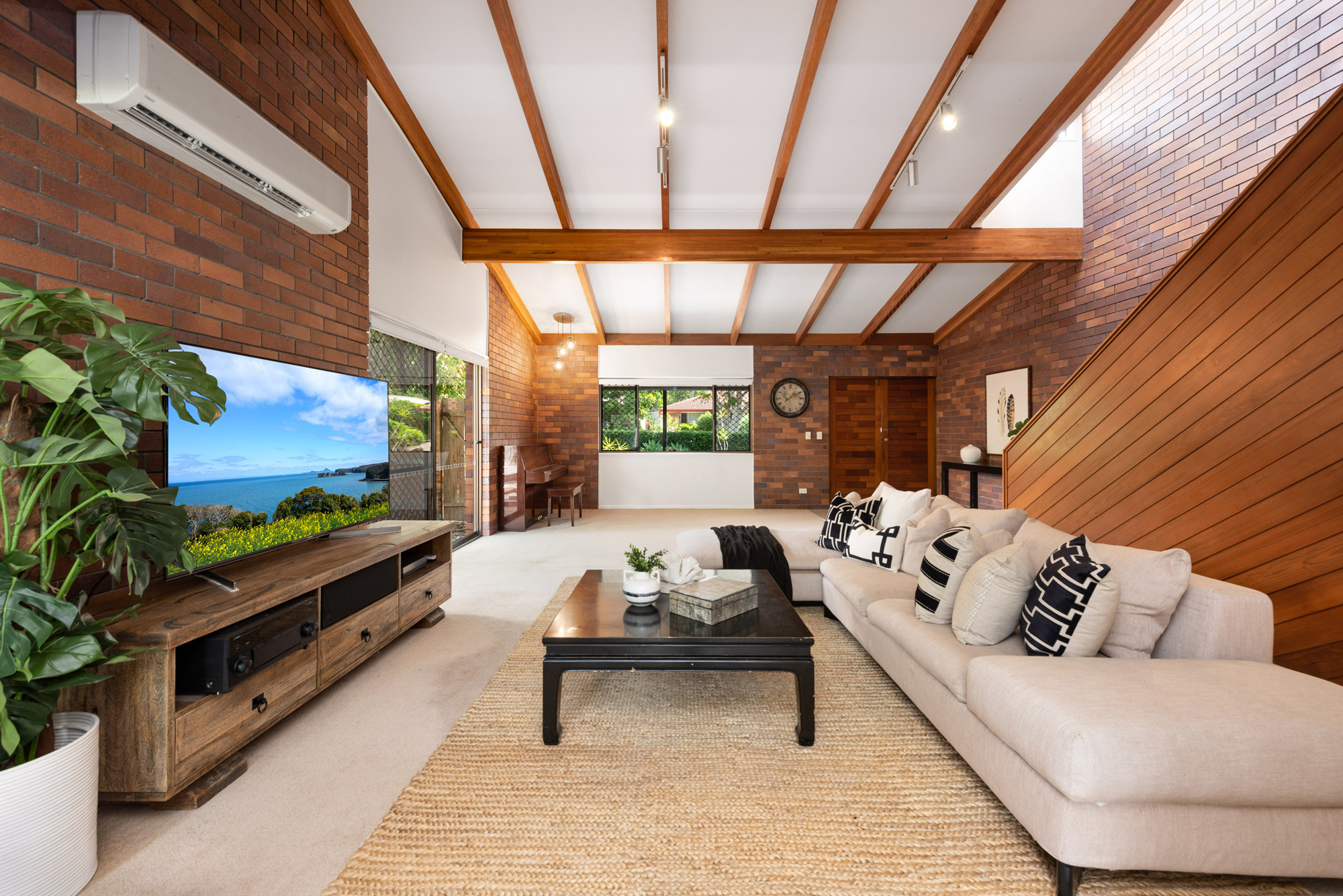 10 Agate Street Camp Hill Queensland House for Sale RE/MAX Australia