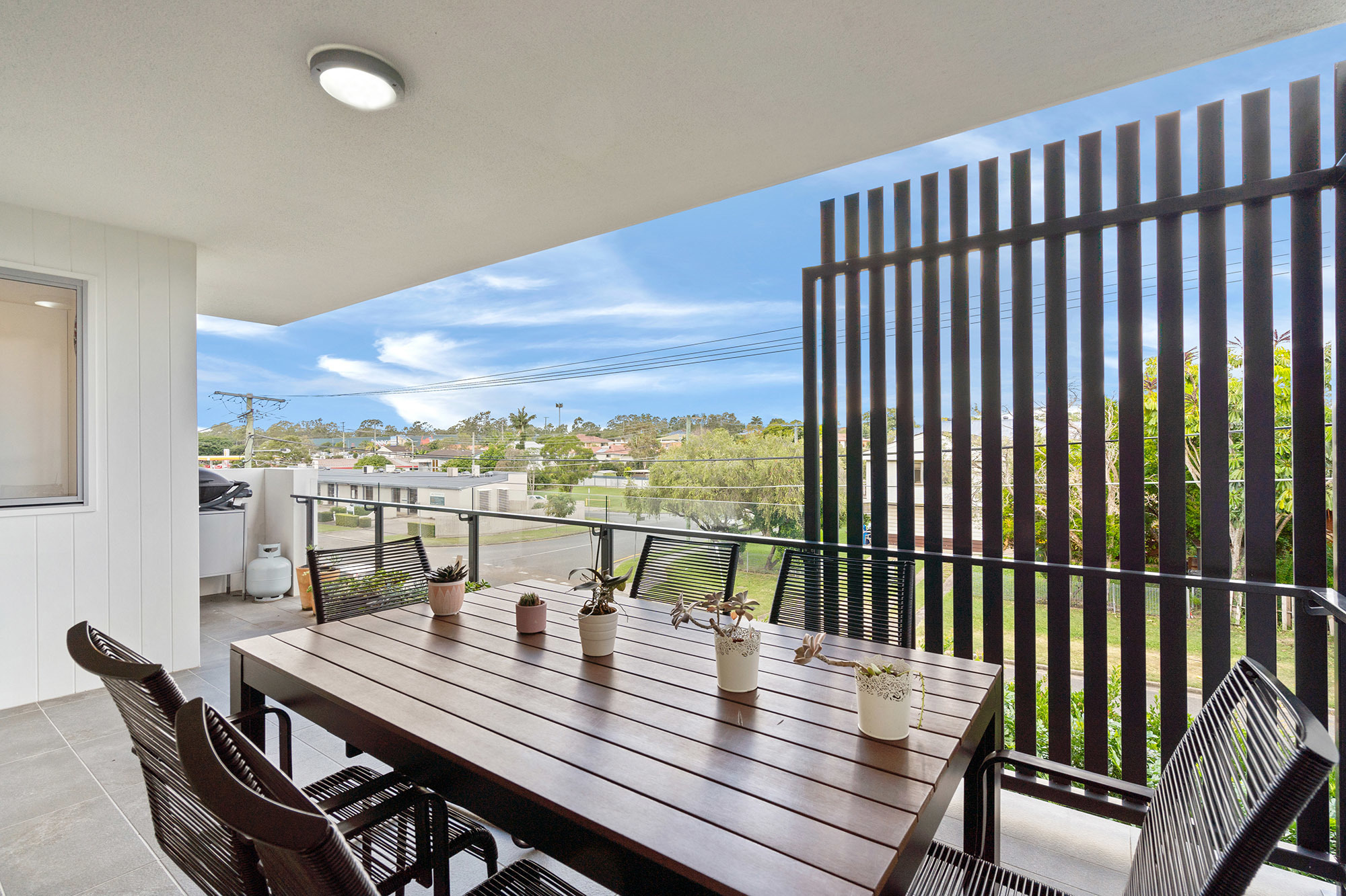 2/19 Pickwick Street Cannon Hill Queensland Apartment for Sale RE/MAX