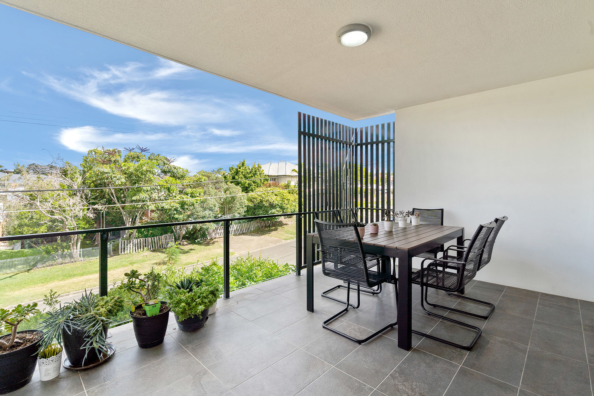 2/19 Pickwick Street Cannon Hill Queensland Apartment for Sale RE/MAX