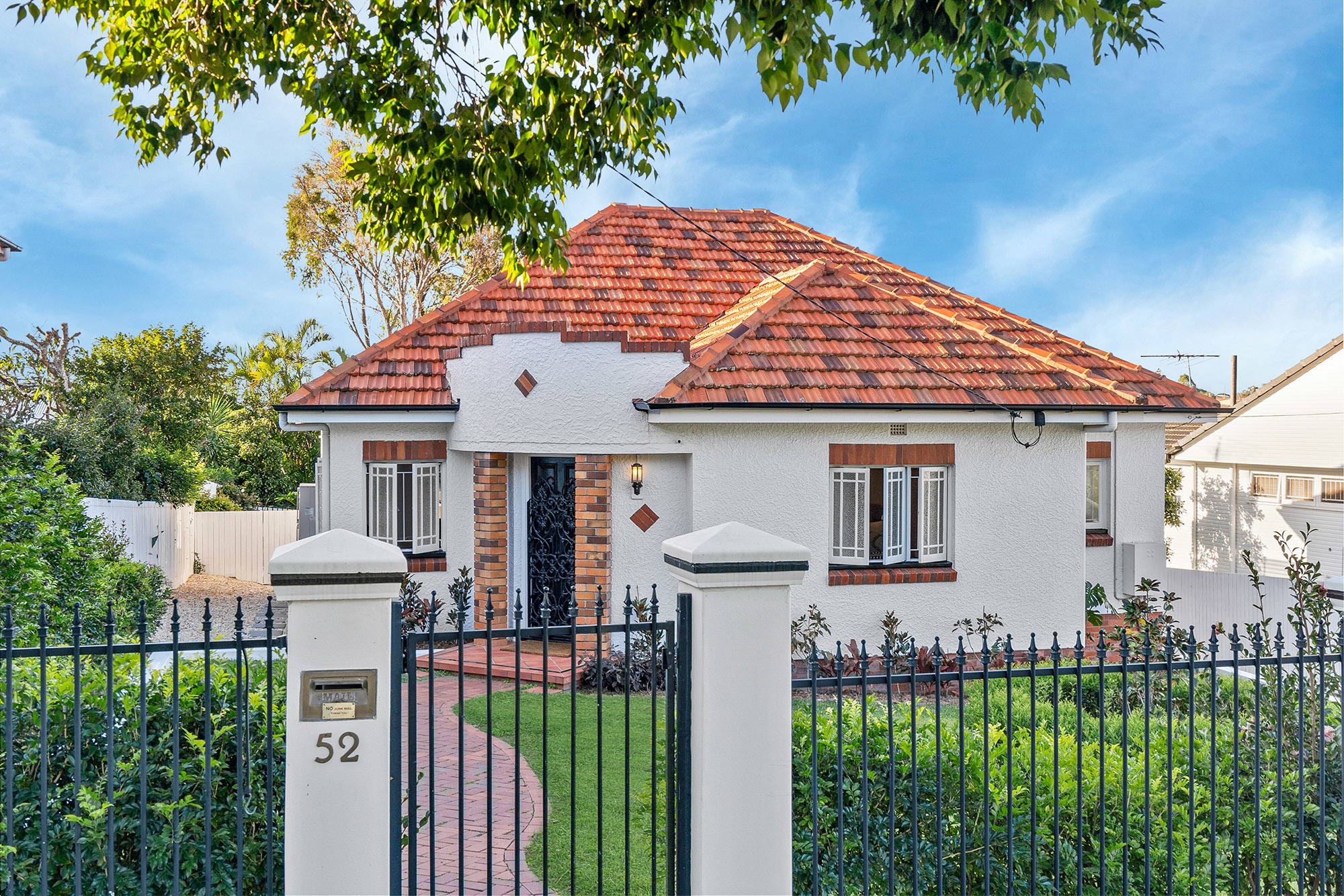 52 Beresford Terrace Coorparoo Queensland House for Sale RE/MAX Australia