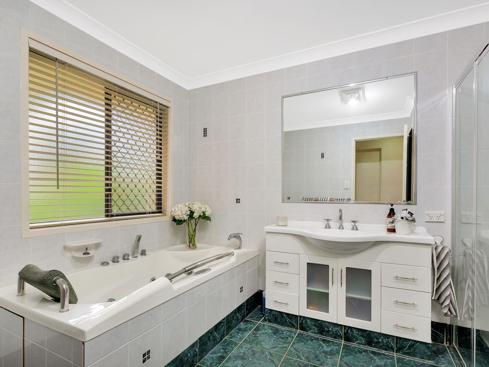 88 Dickman Road Forestdale Queensland AcreageSemirural for Sale RE