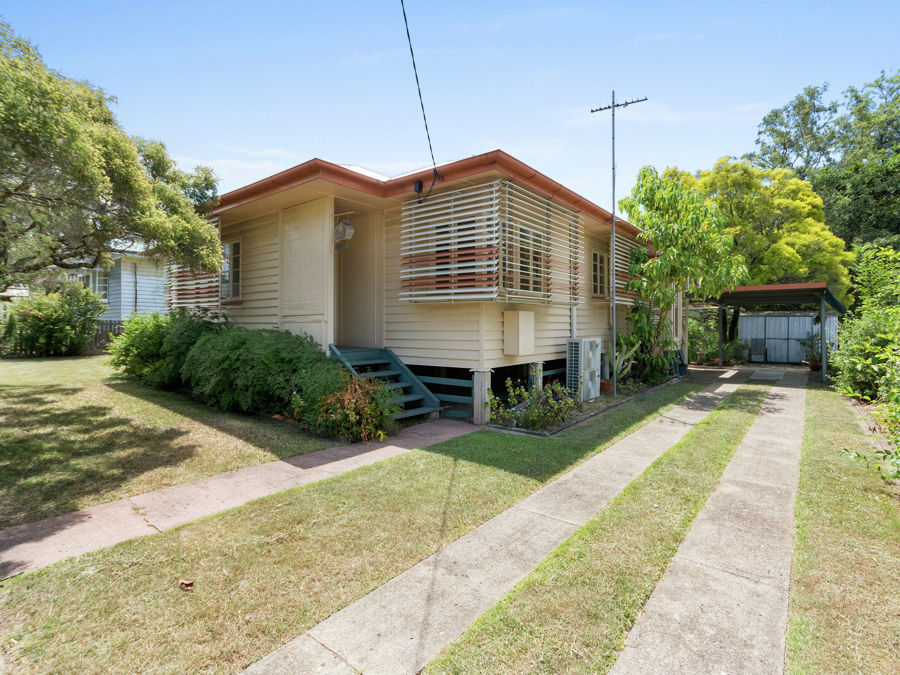 21 Fernvale Road Brassall Queensland House for Sale RE/MAX Australia