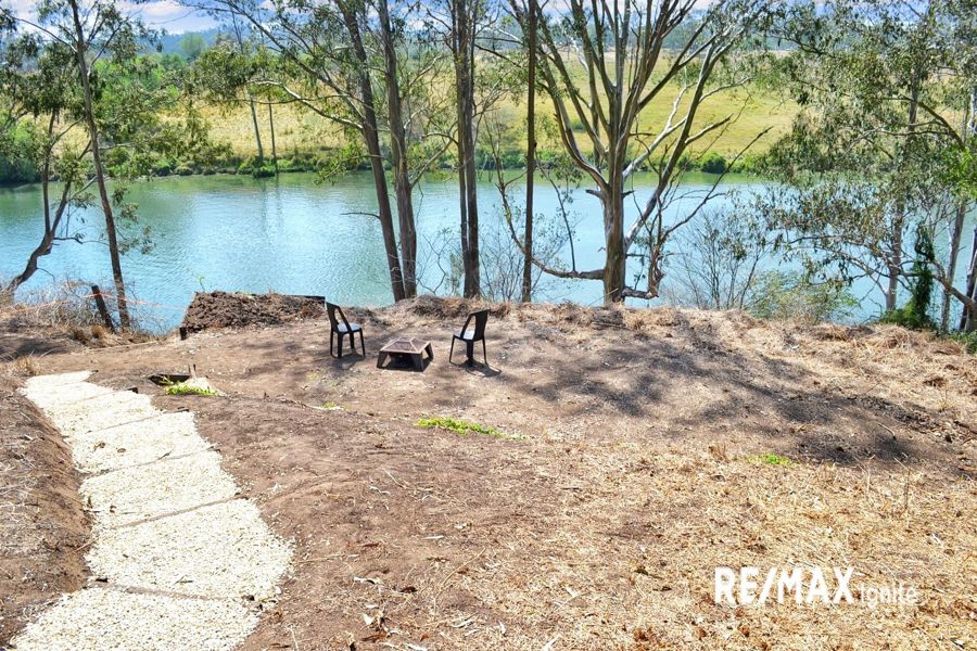 98 Dampier Street Barellan Point Queensland House for Sale RE/MAX