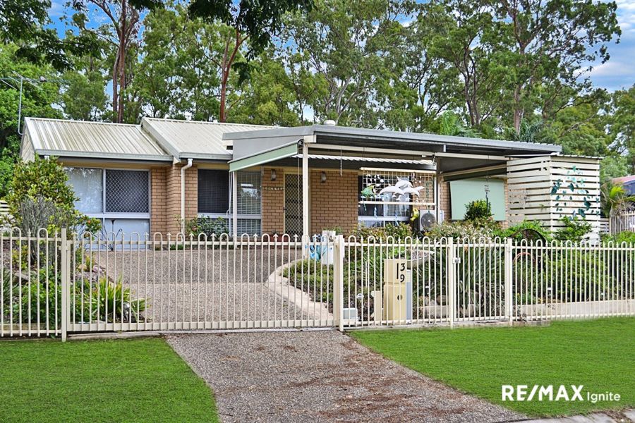 39 PALUNA STREET Riverhills Queensland House for Sale RE/MAX Australia