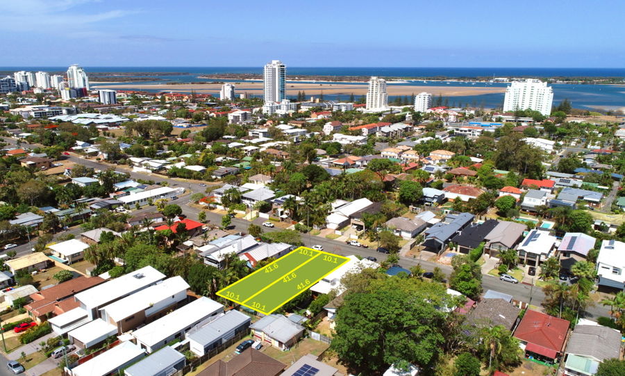 32 Sydney Street Labrador Queensland for Sale RE/MAX Australia