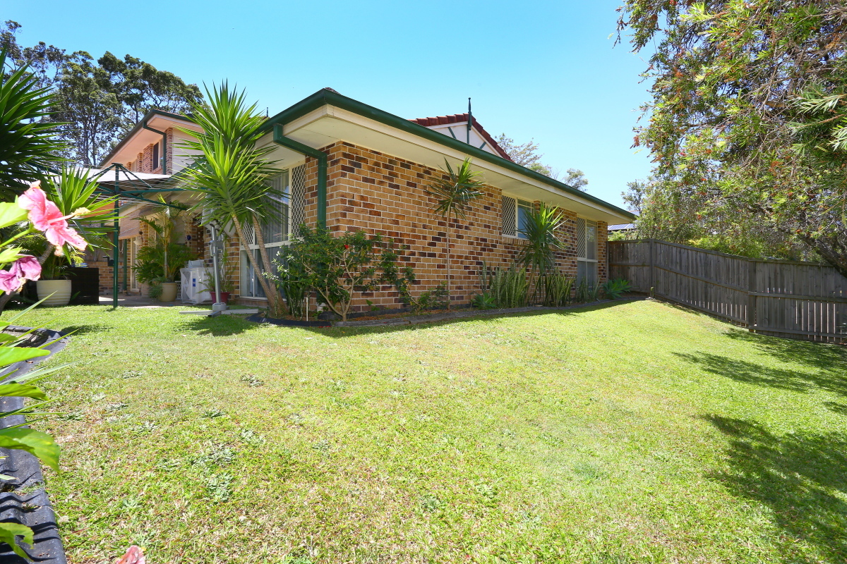 1/101 Whiting Street Labrador Queensland Townhouse for Sale RE/MAX