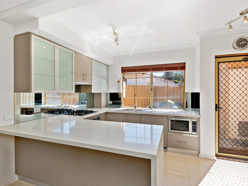 A SOUTH PERTH LIFESTYLE AWAITS