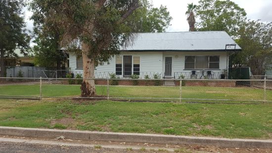 3 bedroom family home quiet location in cul de sac
