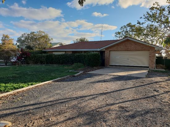 4 bedroom Family Home